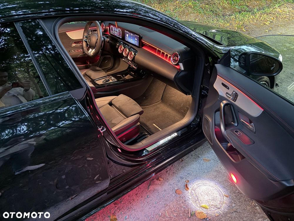 Mercedes-Benz CLA - 19