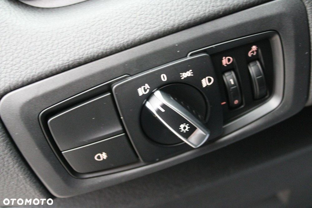 BMW Seria 2 - 22