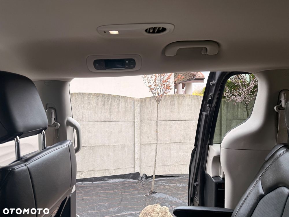 Chrysler Pacifica - 14