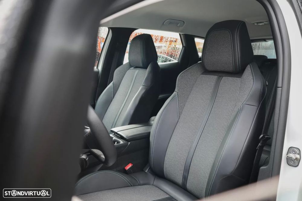 Peugeot 3008 1.6 Hybrid Active Pack e-EAT8 - 5