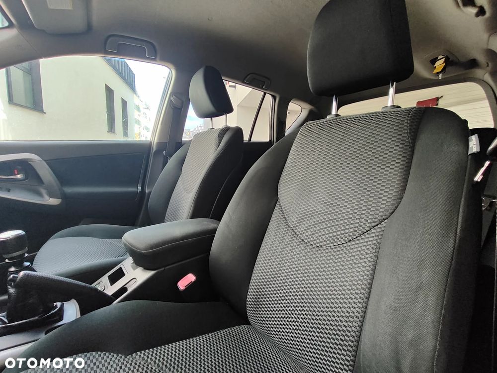 Toyota RAV4 2.0 VVT-i Sol MS - 27