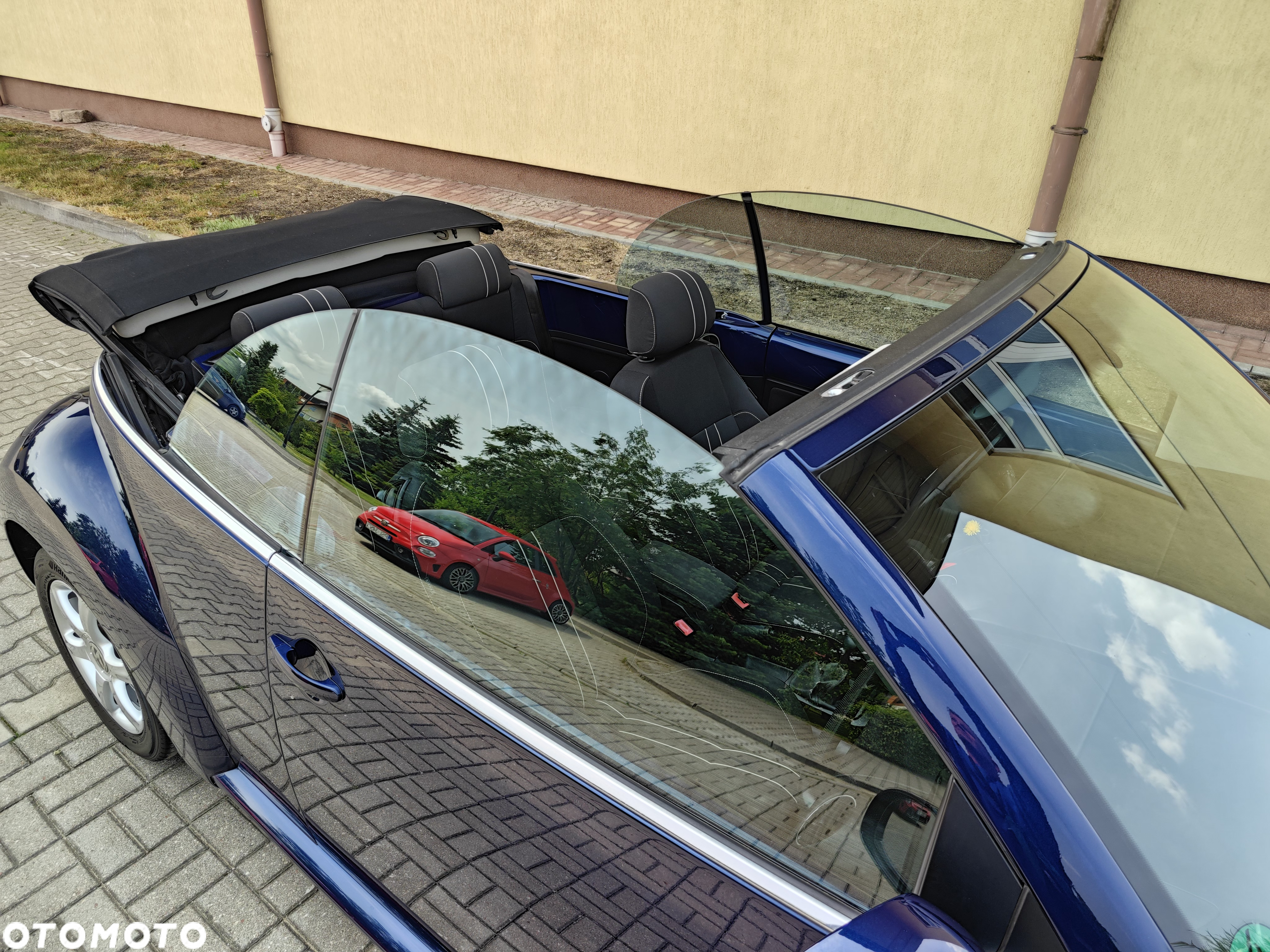 Volkswagen New Beetle Cabriolet 1.6 Freestyle - 19
