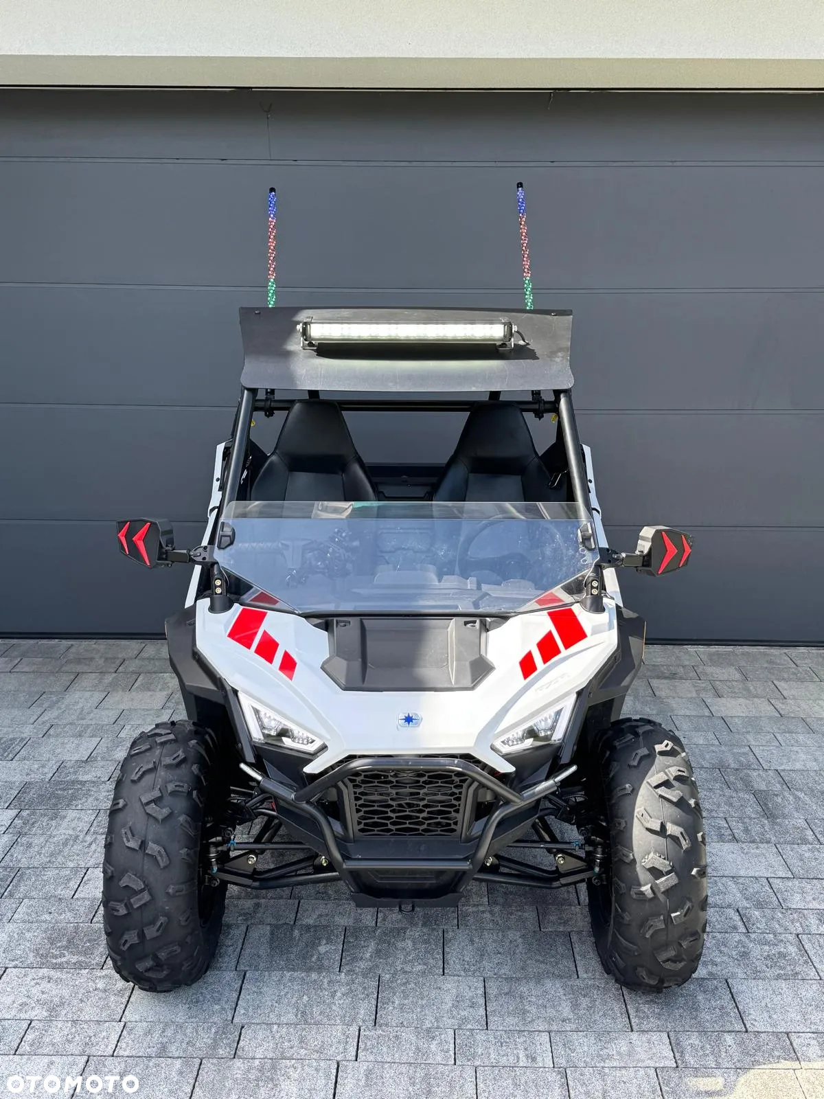 Polaris RZR