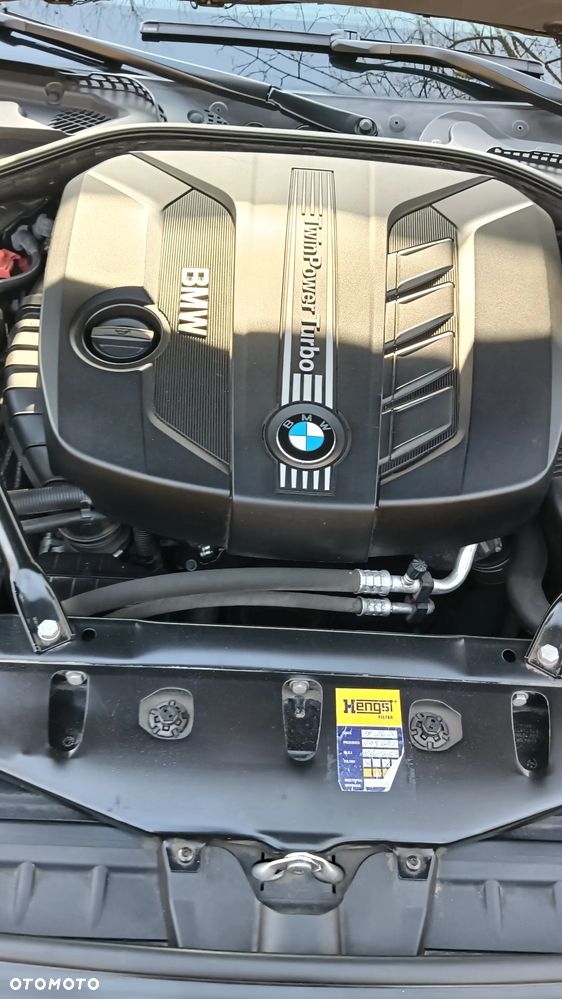 BMW Seria 5 525d xDrive - 21
