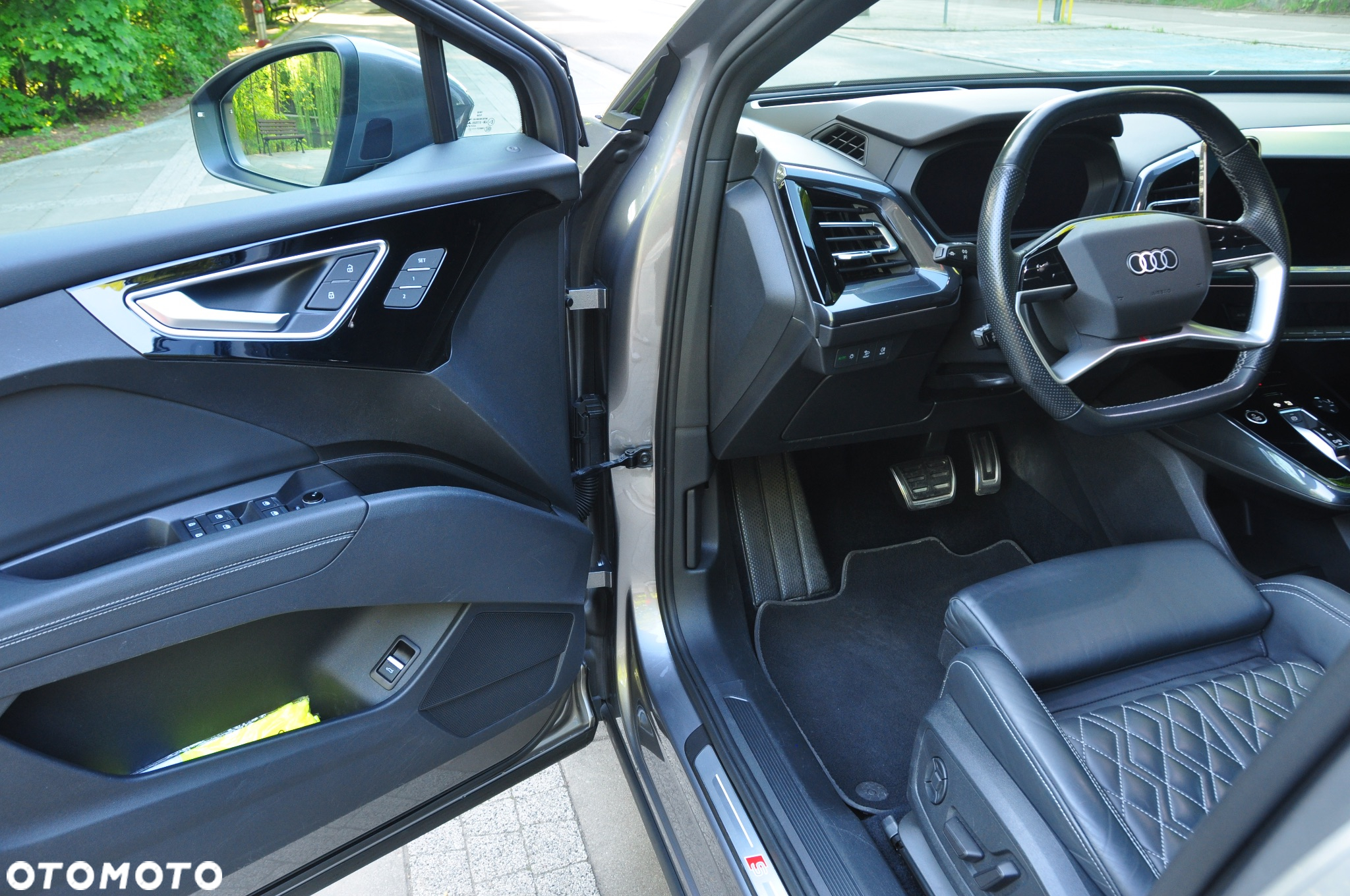 Audi Q4 e-tron 40 77kWh S Line - 8