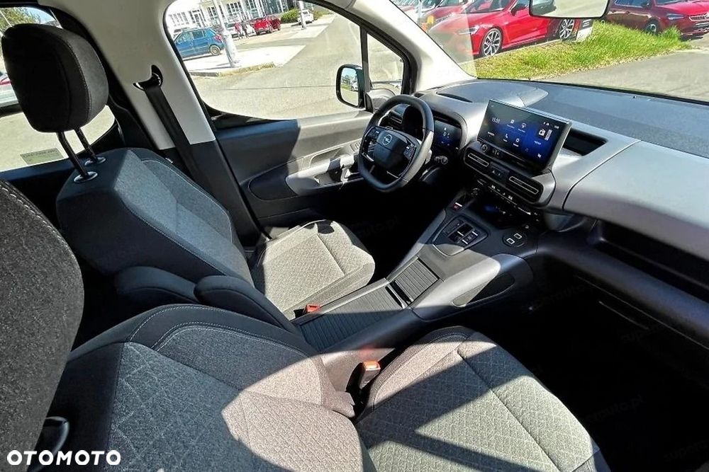 Opel Combo - 8