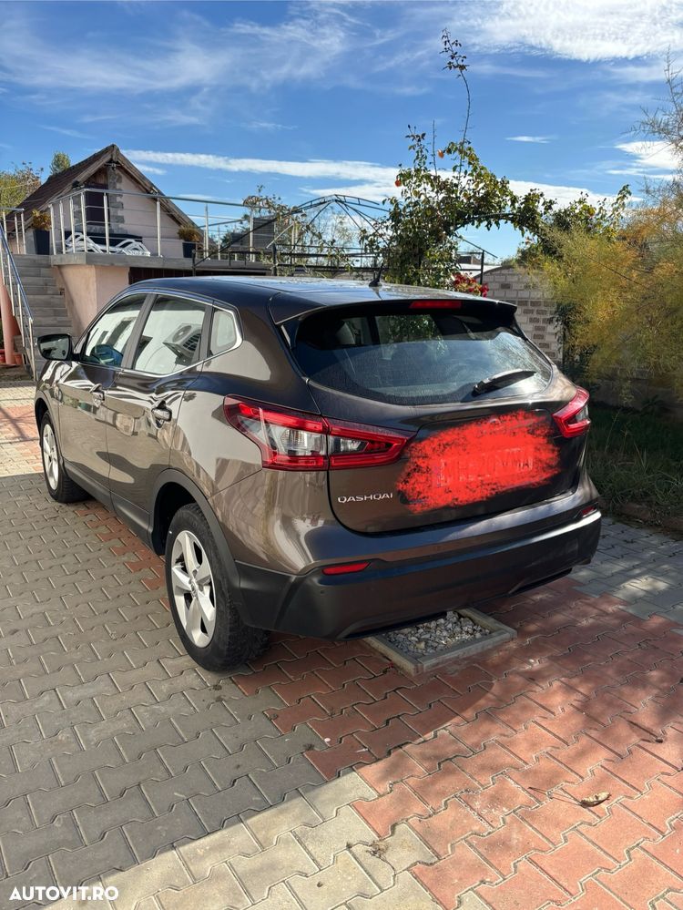 Nissan Qashqai 1.3 138CP 2WD N-Connecta - 4