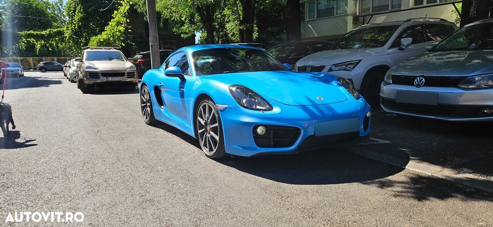 Porsche Cayman - 1