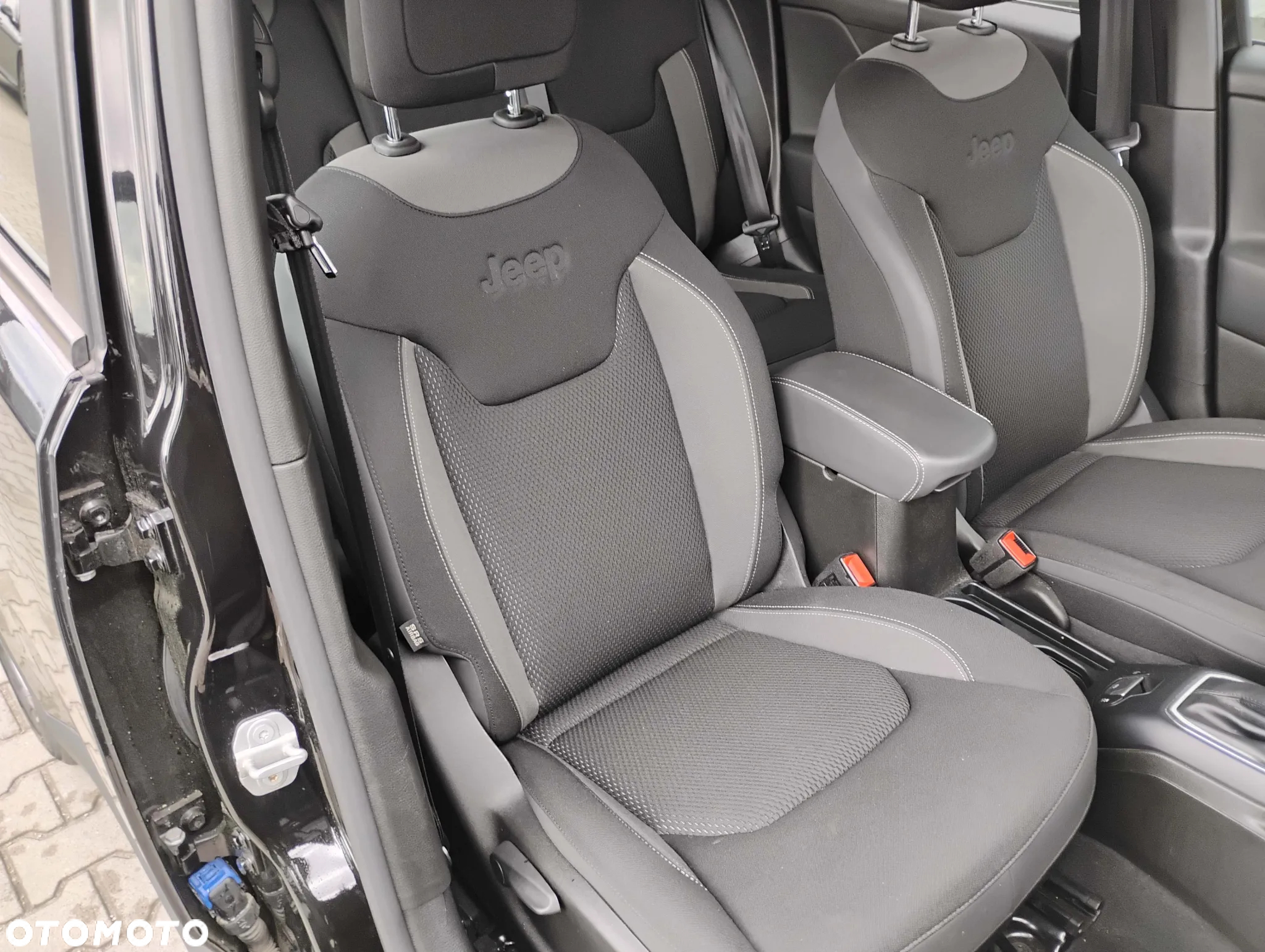 Jeep Renegade 1.5 T4 mHEV Limited FWD S&S DCT - 15