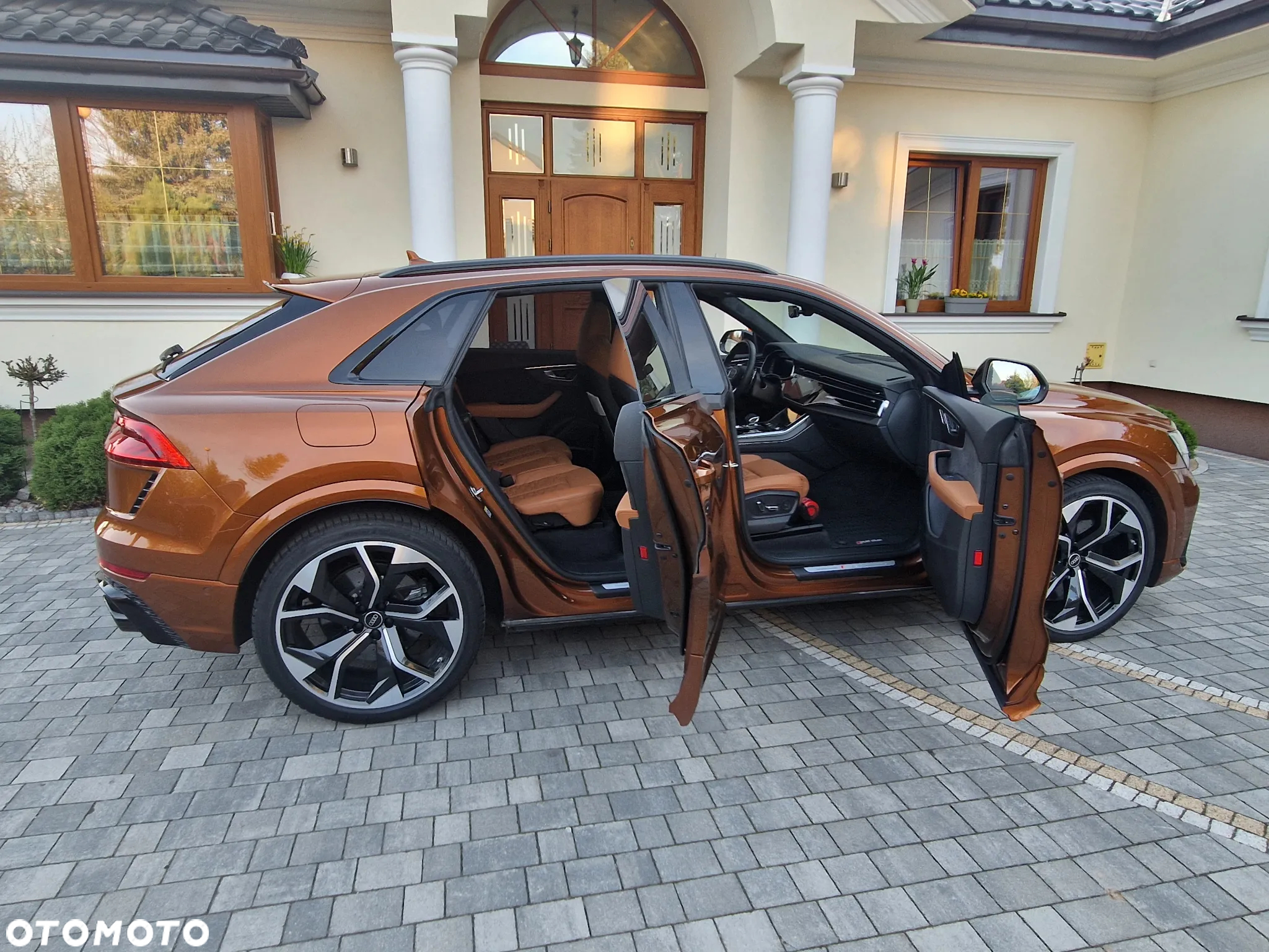 Audi RS Q8 - 31