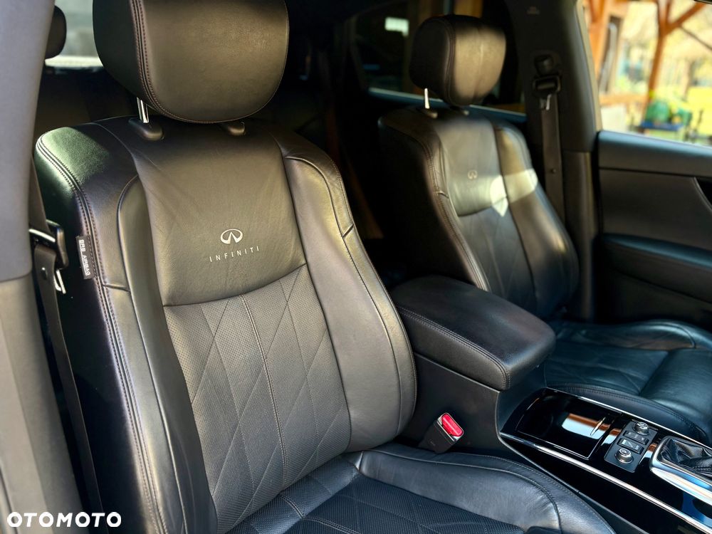 Infiniti QX70 5.0 S Premium - 15