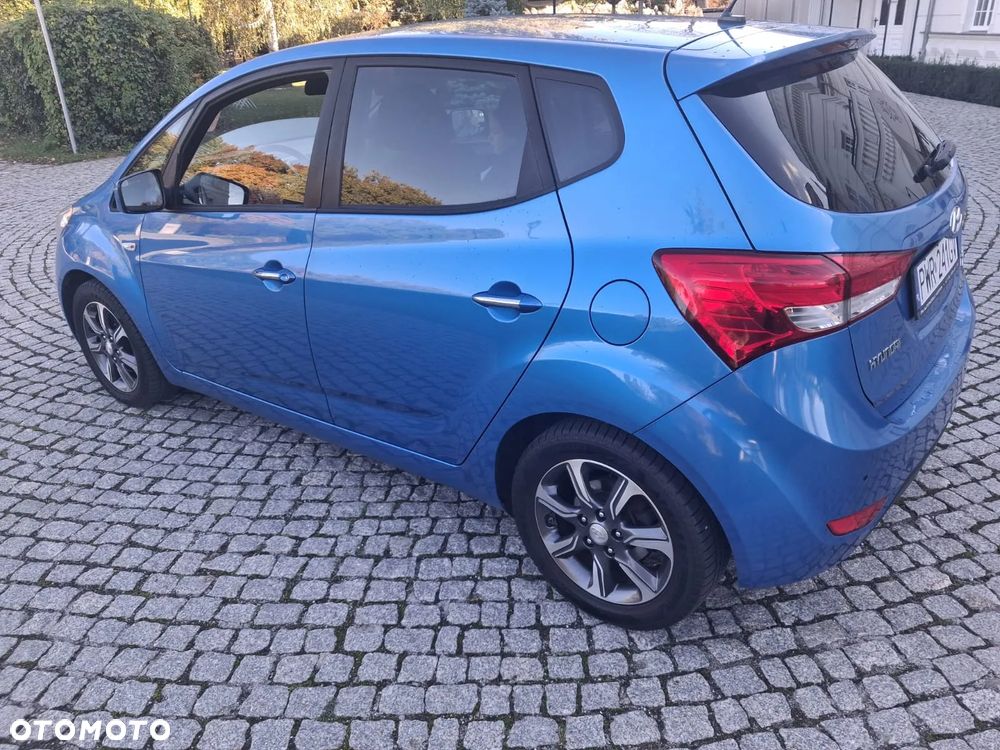 Hyundai ix20 - 15