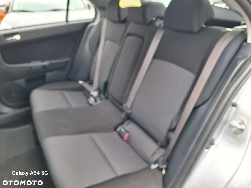 Mitsubishi Lancer 1.8 Intense - 39