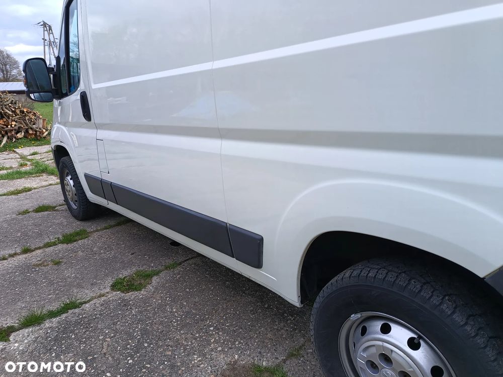 Peugeot Boxer 2.0 diesel 163kM, manual, końcówka 2016roku, WEBASTO, HAK, UDOKUMENTOWANY NIEWIELKI PRZEBIEG! 100% ORGINALNY LAKIER! AUTO SPRAWNE !! - 14