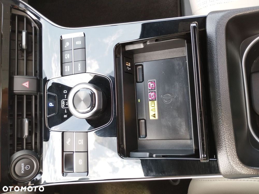 Toyota bZ4X 71.4kWh Executive - 27
