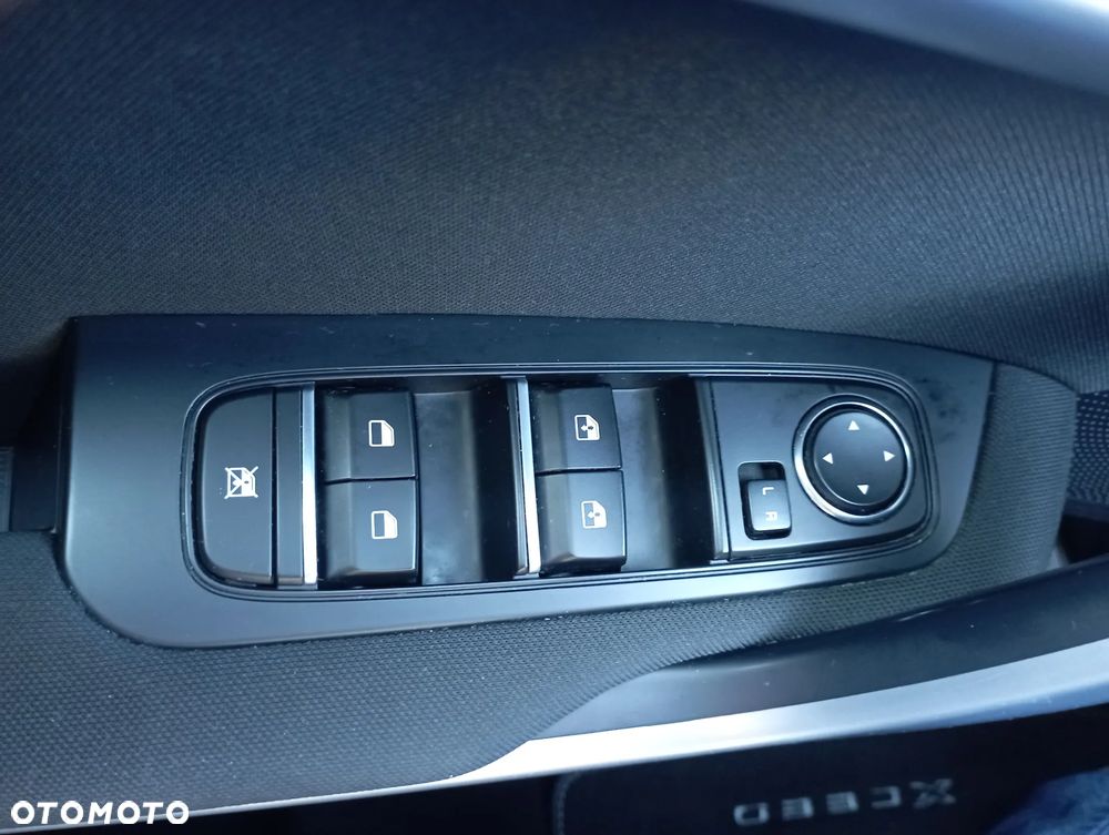 Kia XCeed 1.5 T-GDI M - 22
