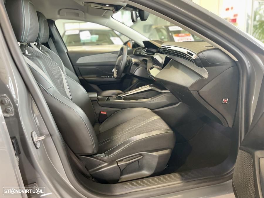 Peugeot 308 SW 1.5 BlueHDi Allure EAT8 - 27