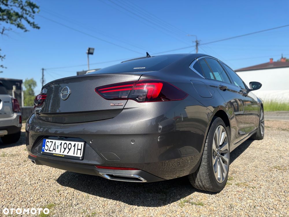 Opel Insignia 2.0 CDTI Elegance S&S - 11