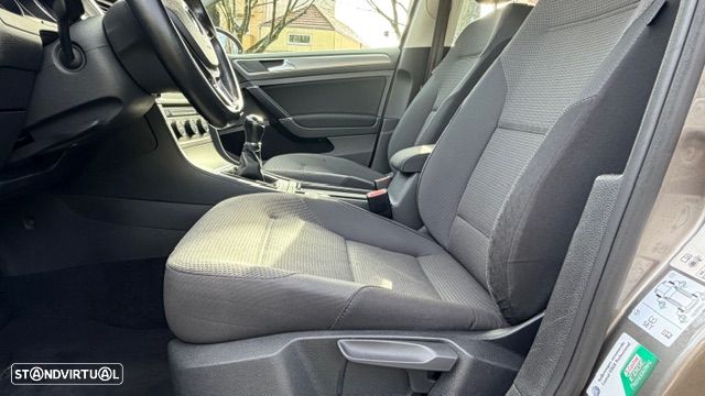 VW Golf Variant 1.6 TDi GPS Edition - 12