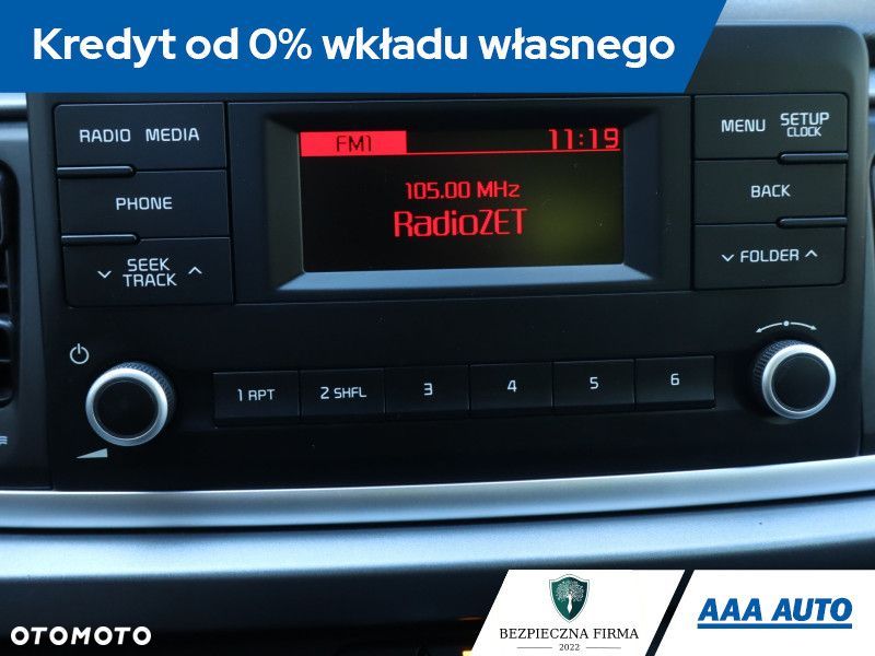 Kia Rio - 14