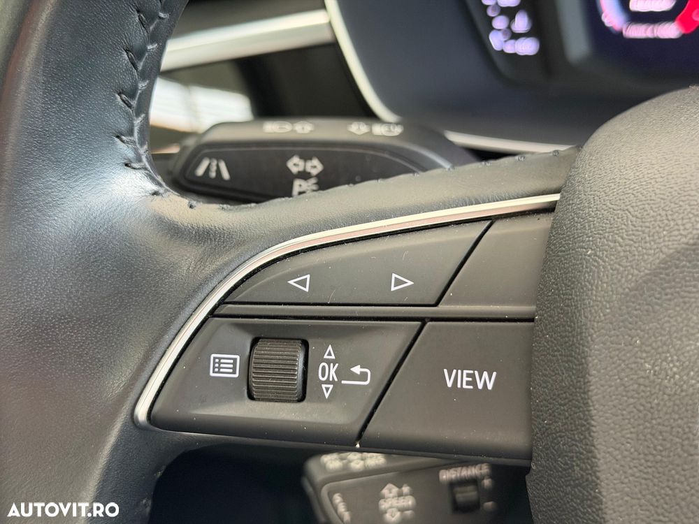 Audi Q3 35 TDI S tronic Advanced - 36