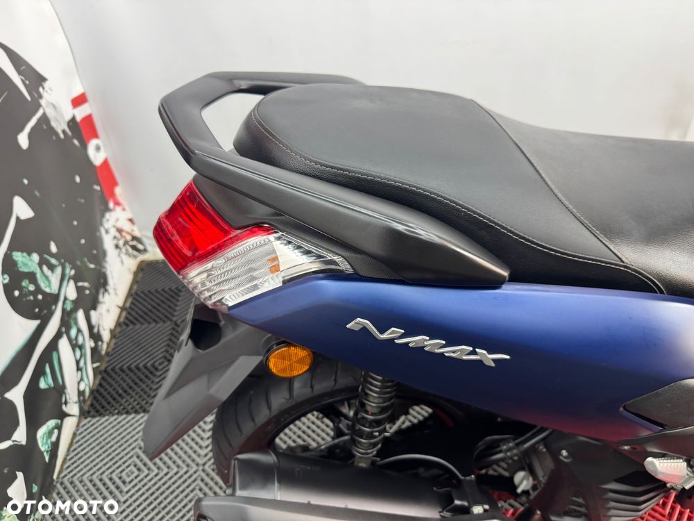 Yamaha NMAX - 27