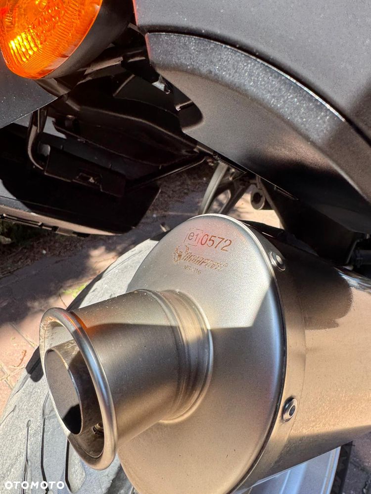 BMW K - 8