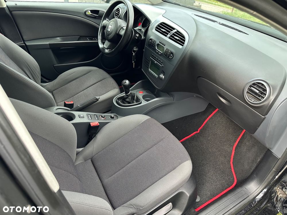 Seat Leon 1.9 TDI DPF Ecomotive Style - 14