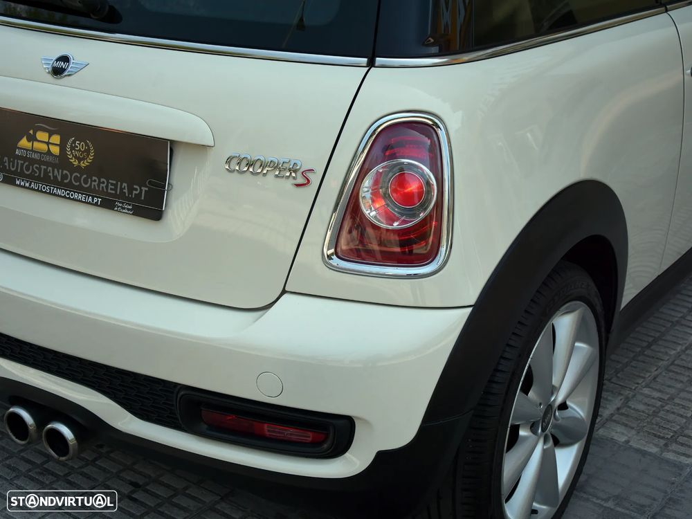 MINI 3 Portas Cooper S - 17