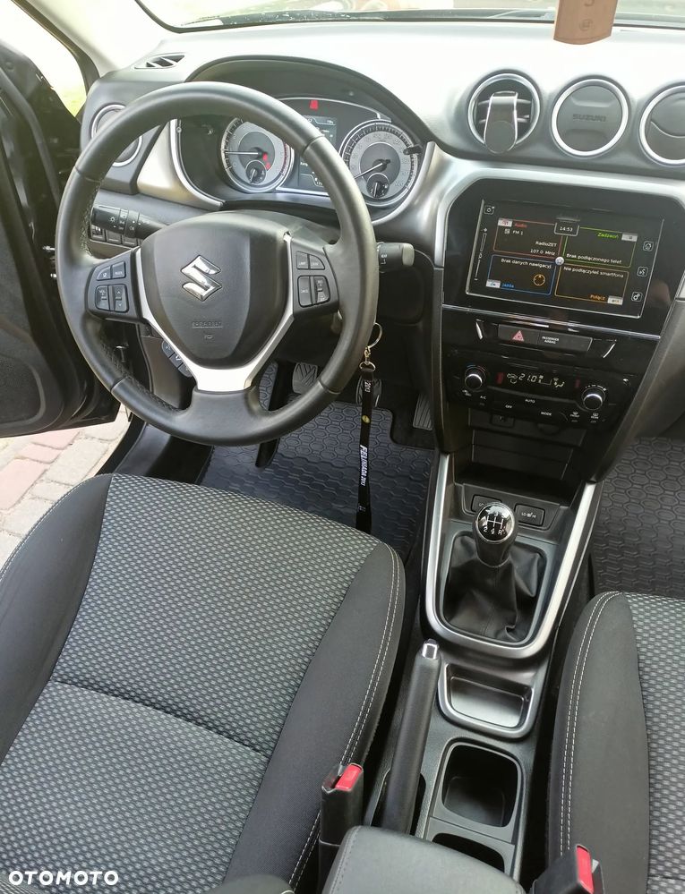 Suzuki Vitara 1.0 Boosterjet Club - 3