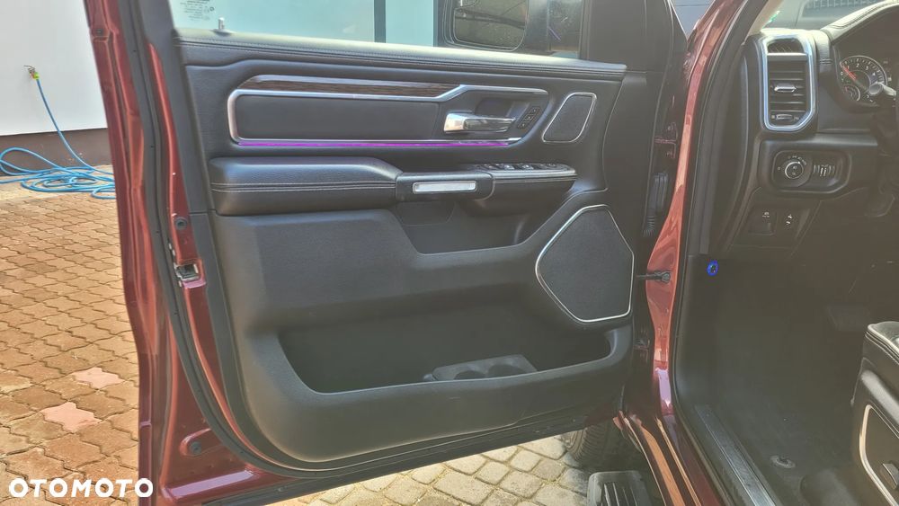 RAM 1500 Crew Cab Laramie - 20