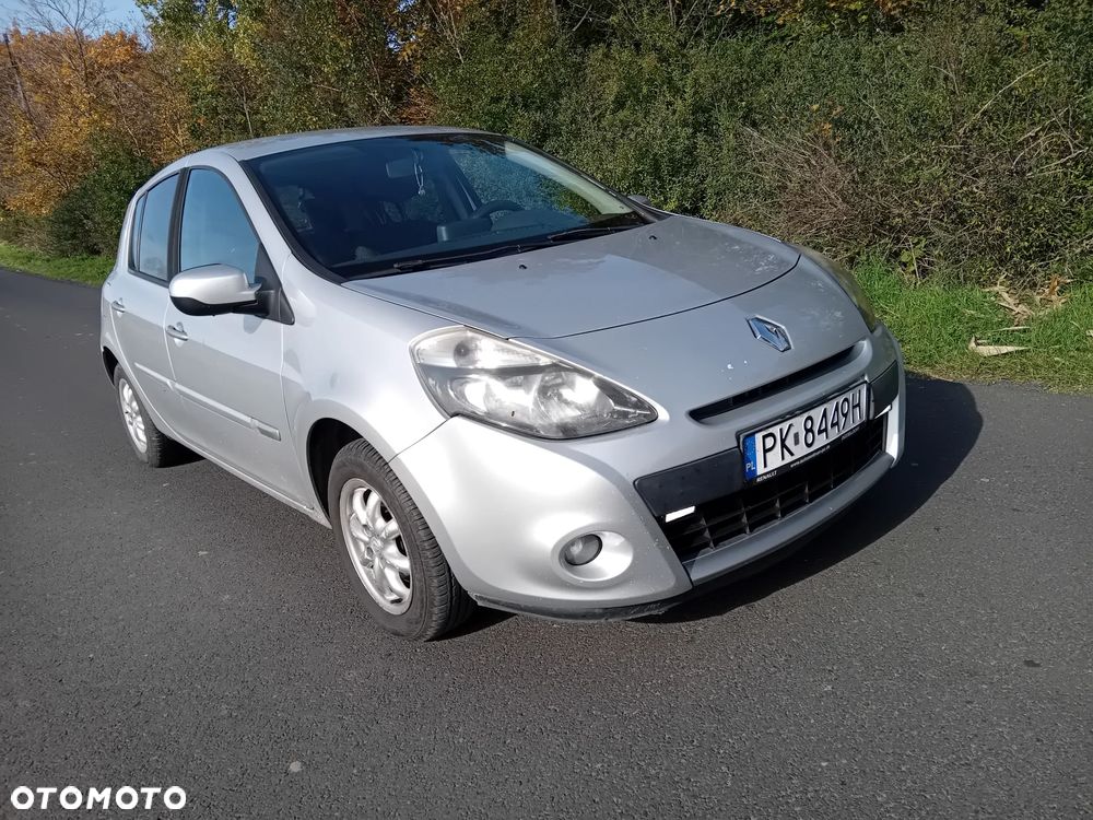 Renault Clio 1.5 dCi Alize - 12