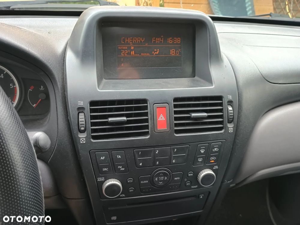 Nissan Almera II 2.2 dCi Acenta - 14