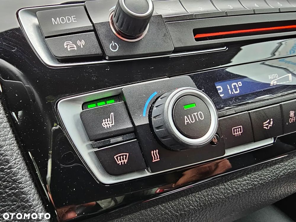 BMW Seria 1 118i M Sport - 22