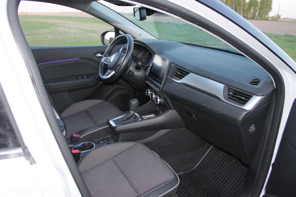 Renault Captur TCe Mild Hybrid 140 EDC GPF TECHNO - 11