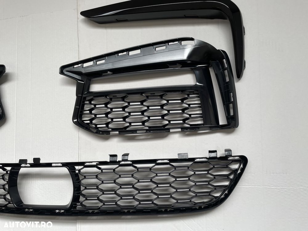 Grila grile bara BMW seria 5 G30 G31 - 2