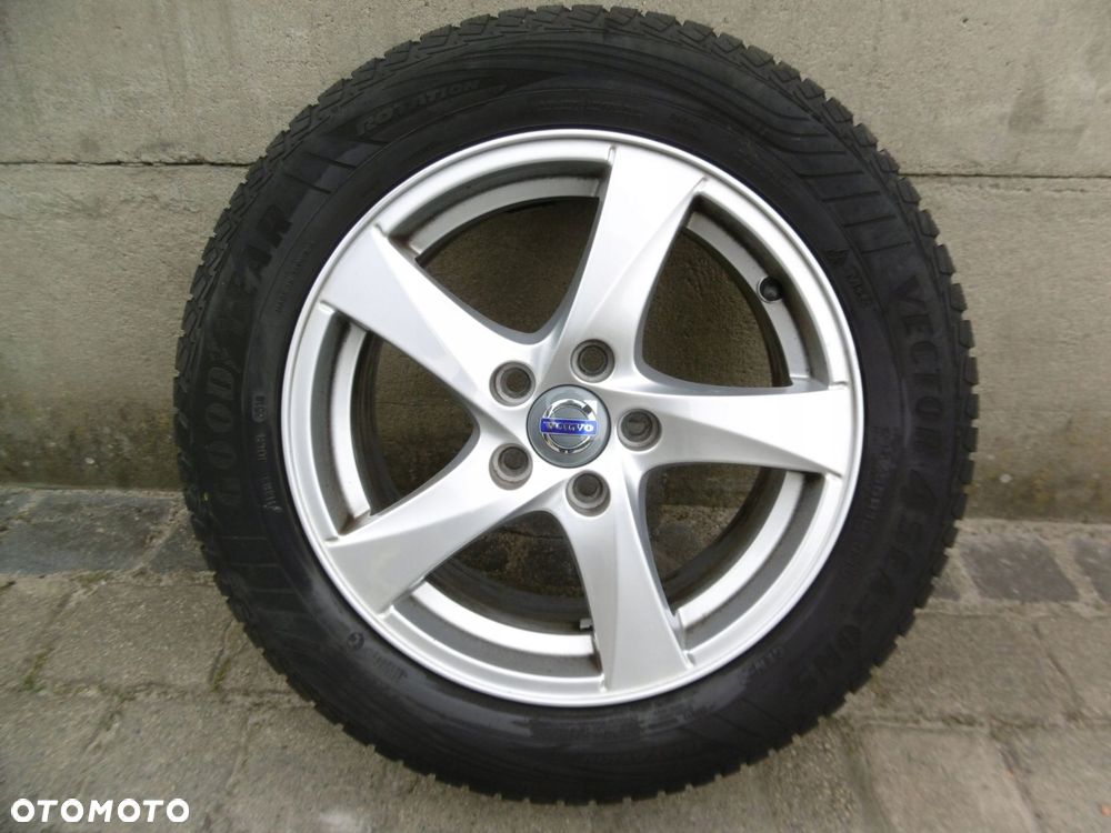 volvo s60, v70, xc70 7jx16 et50 5x108 - felga - 1