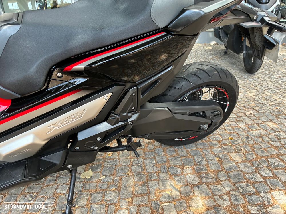 Honda X-ADV - 12