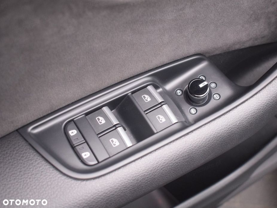 Audi Q8 50 TDI mHEV Quattro Tiptronic - 14