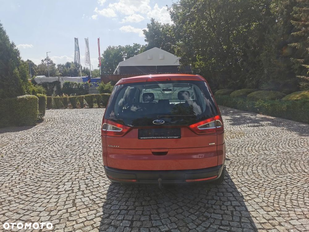 Ford Galaxy 2.0 TDCi Ghia - 6