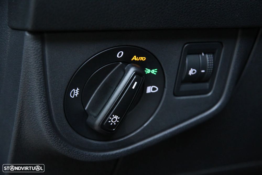 VW Taigo 1.0 TSI Urban - 16