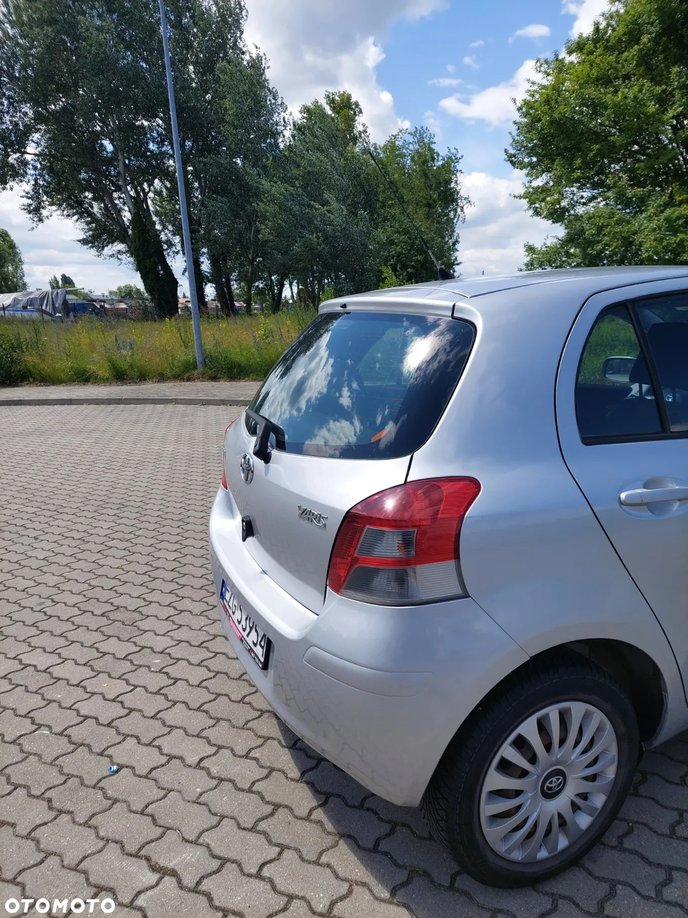 Toyota Yaris - 15