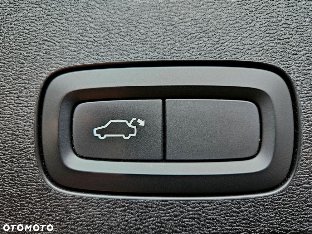 Volvo V60 T5 Geartronic Momentum Pro - 25