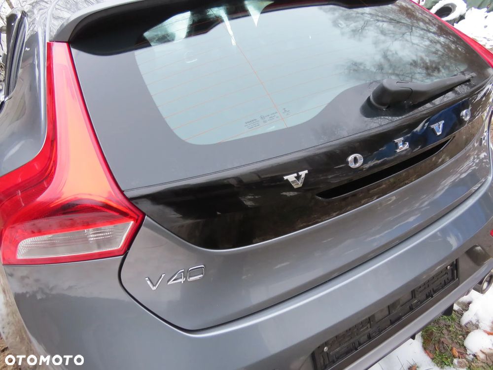 KLAPA BAGAŻNIKA TYŁ TYLNA 714-16 VOLVO V40 II 12-19 - 2