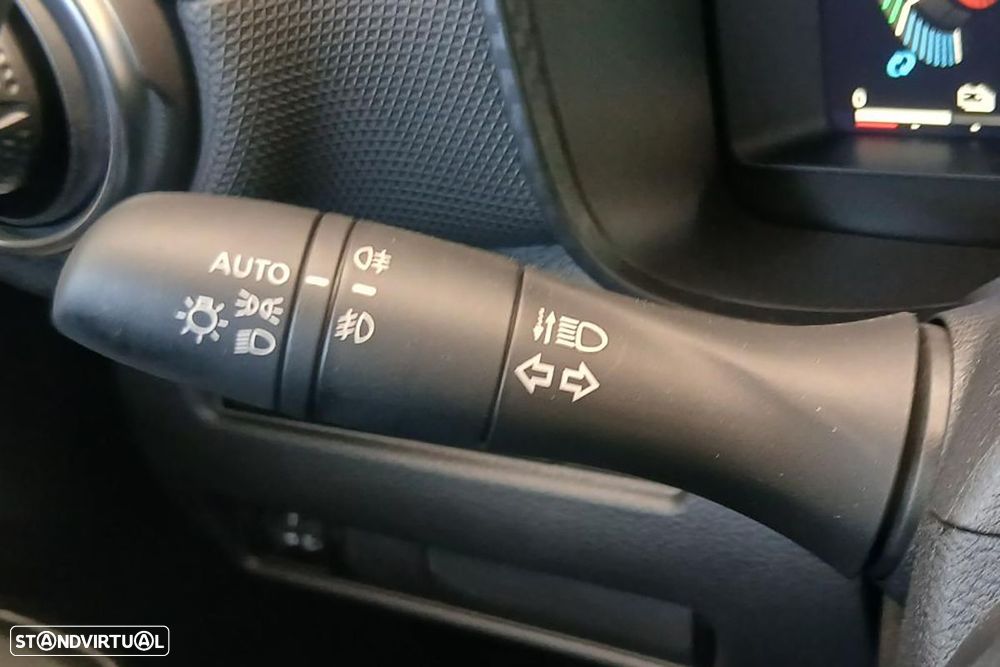Nissan Juke 1.6 Hybrid N-Connecta - 12