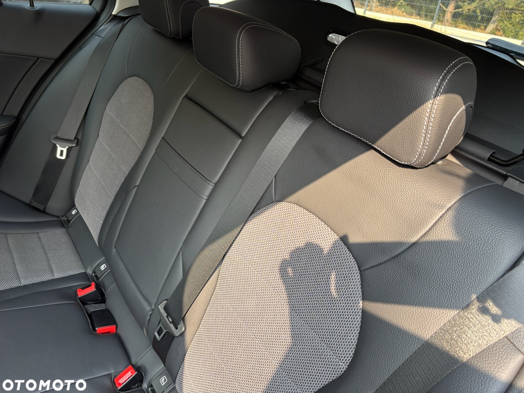 Mercedes-Benz Klasa C 200 d T 9G-TRONIC Avantgarde - 8