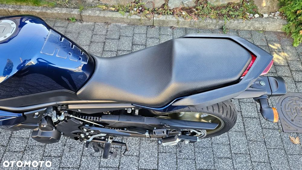 Yamaha XJ - 26