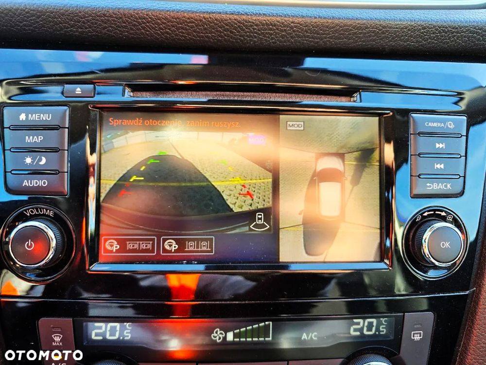 Nissan Qashqai 1.3 DIG-T TEKNA - 9