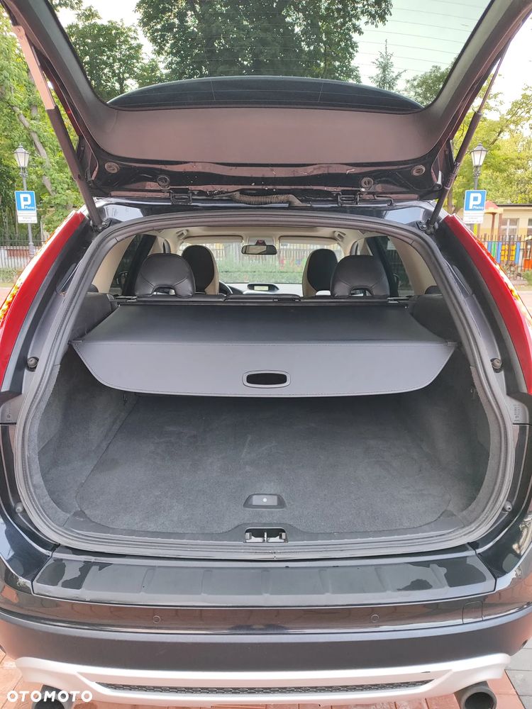 Volvo XC 60 D5 AWD RDesign - 6