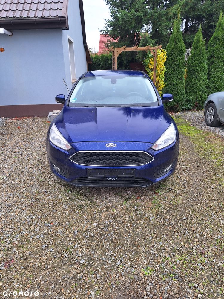 Ford Focus 1.0 EcoBoost Active - 3